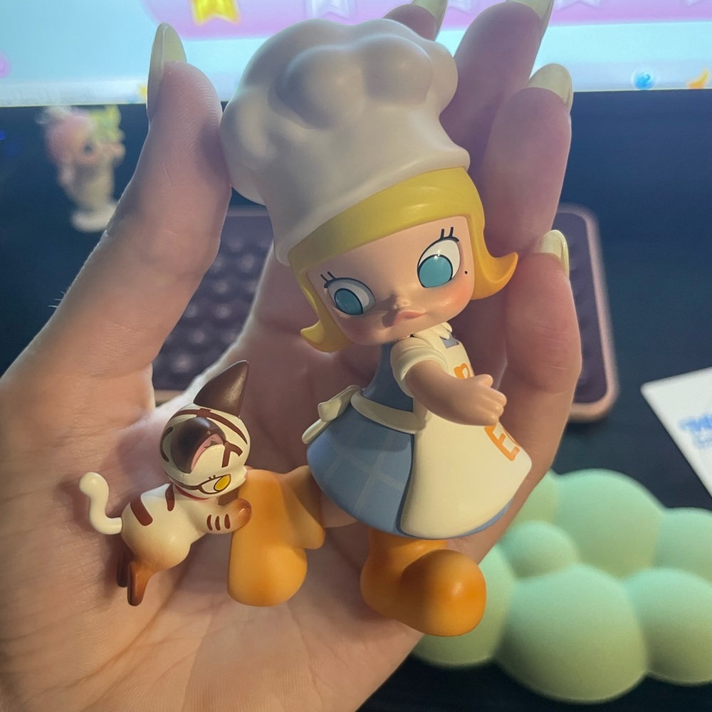 Pop Mart Molly Carb-Lover Blind Box Series Yummy Bread Shoes